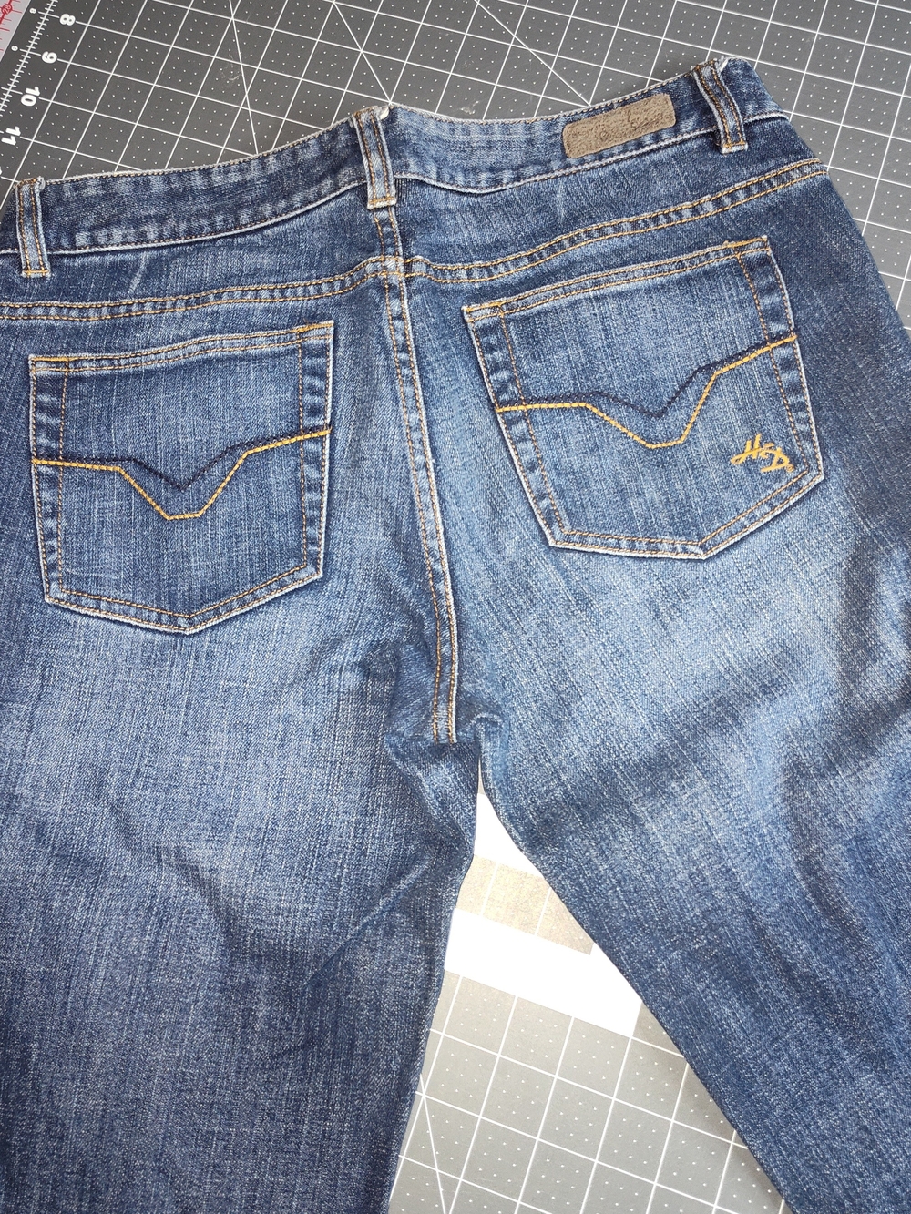 Harley-Davidson Women's Blue Denim Jeans Size 8 - Picture 2 of 3